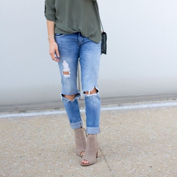 ❤️1 LEFT ‼️ NEW! TAUPE PEEP TOE ANKLE BOOTIES - Picture 2 of 5